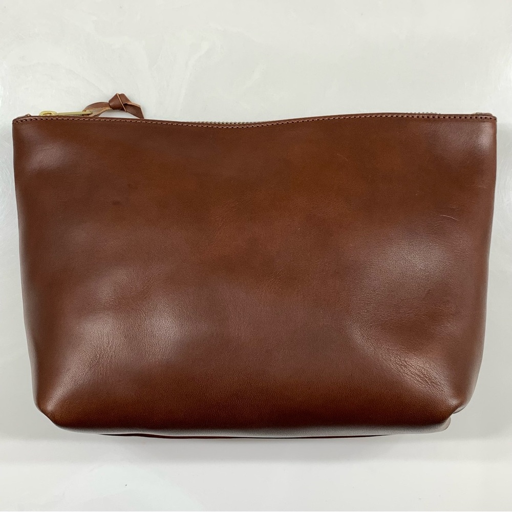 New condition Loyal Stricklin Dylan Zip Leather Pouch Bag